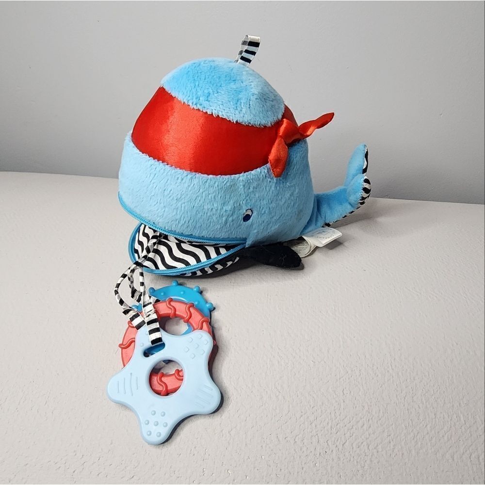 Manhattan Toy Baby Plush Waldon Whale Zip Play Activity Teether Rings 2015